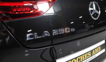 MERCEDES-BENZ CLA 250e lleno