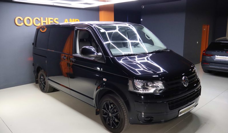 VOLKSWAGEN Transporter lleno