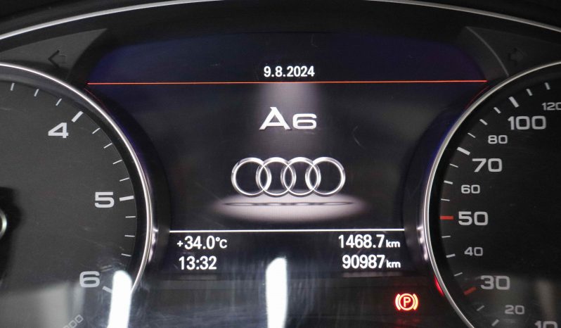 AUDI A6 2.0 TDI 190CV ultra Avant lleno