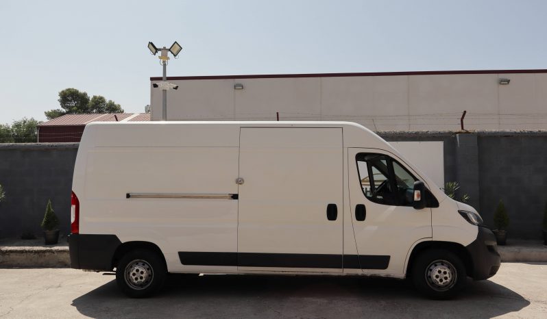 PEUGEOT Boxer 335 L3H2 BlueHDi 130CV lleno