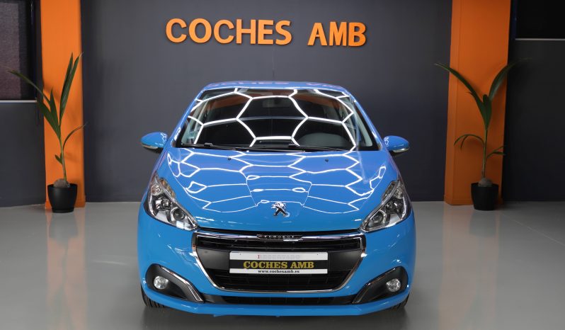 PEUGEOT 208 lleno