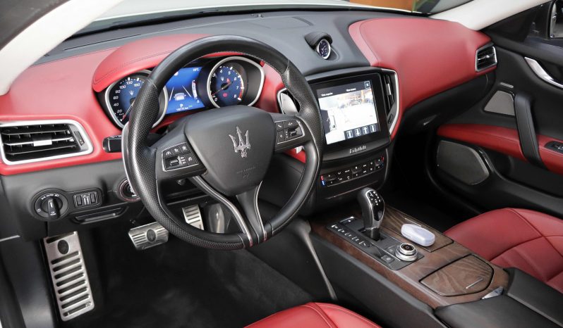 MASERATI Ghibli Gransport V6 430 HP RWD lleno