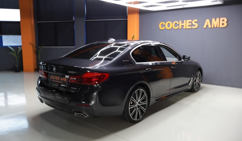 BMW 530e iPerformance lleno