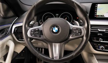 BMW 530e iPerformance lleno