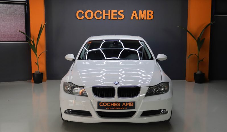 BMW 320D lleno