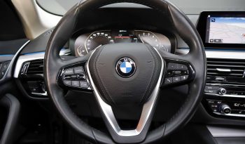 BMW 530e lleno