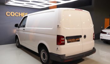 VOLKSWAGEN Transporter lleno