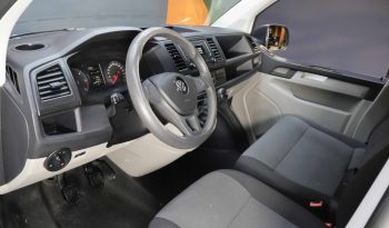 VOLKSWAGEN Transporter lleno