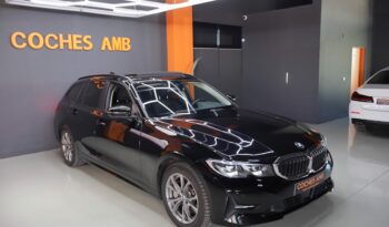 BMW 330e xDrive Touring lleno