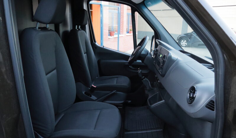 MERCEDES-BENZ Sprinter 311 CDI lleno